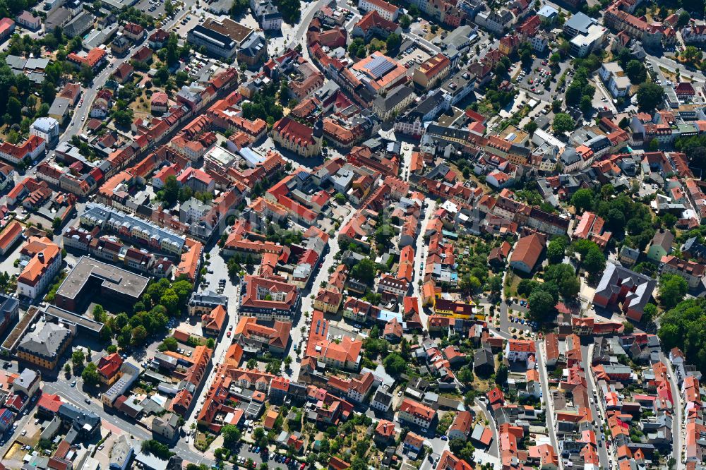 Ilmenau aus der Vogelperspektive: Stadtansicht vom Innenstadtbereich in Ilmenau im Bundesland Thüringen, Deutschland