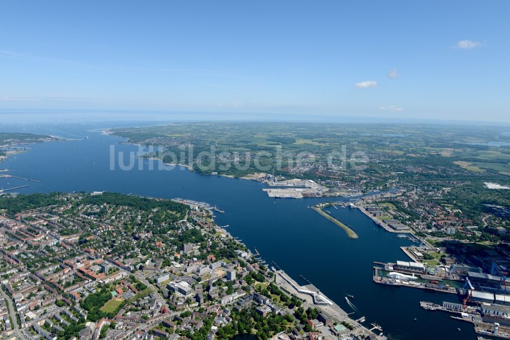 Kiel von oben - Stadtansicht vom Innenstadtbereich in Kiel im Bundesland Schleswig-Holstein