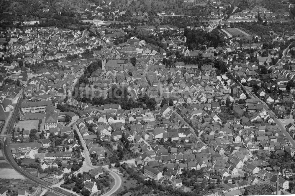 Kirchheim unter Teck von oben - Stadtansicht vom Innenstadtbereich in Kirchheim unter Teck im Bundesland Baden-Württemberg, Deutschland