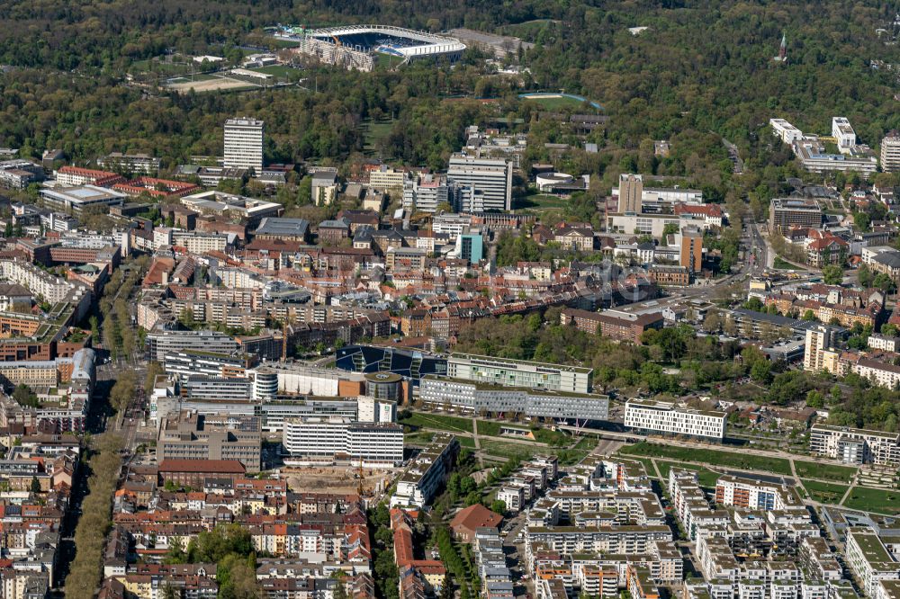 Karlsruhe von oben - Stadtansicht vom Innenstadtbereich KIT Institute in Karlsruhe in Karlsruhe im Bundesland Baden-Württemberg, Deutschland