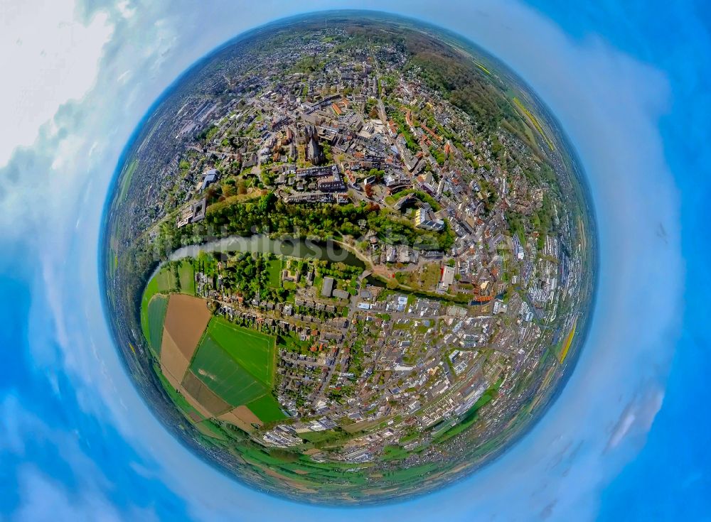 Luftaufnahme Kleve - Stadtansicht vom Innenstadtbereich in Kleve im Bundesland Nordrhein-Westfalen, Deutschland