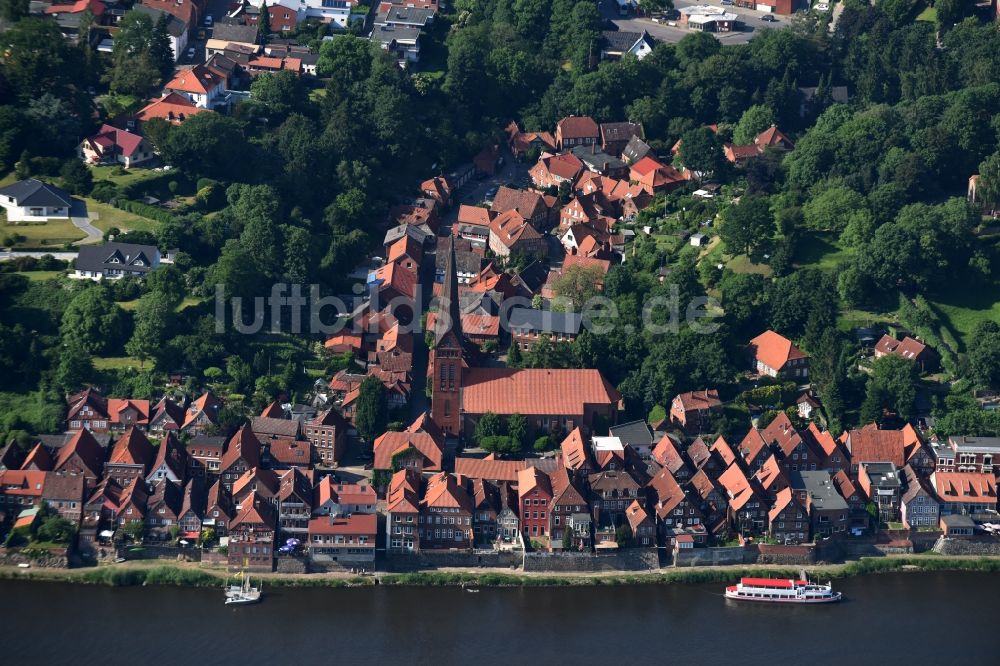 Luftaufnahme Lauenburg Elbe - Stadtansicht vom Innenstadtbereich in Lauenburg Elbe im Bundesland Schleswig-Holstein