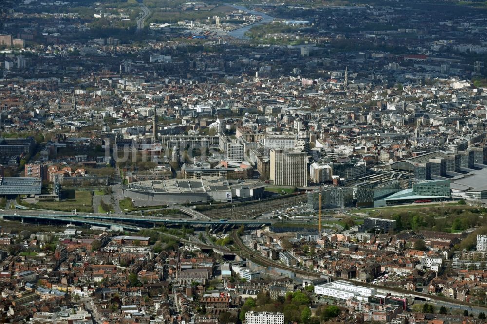 Lille aus der Vogelperspektive: Stadtansicht vom Innenstadtbereich in Lille in Nord-Pas-de-Calais Picardie, Frankreich