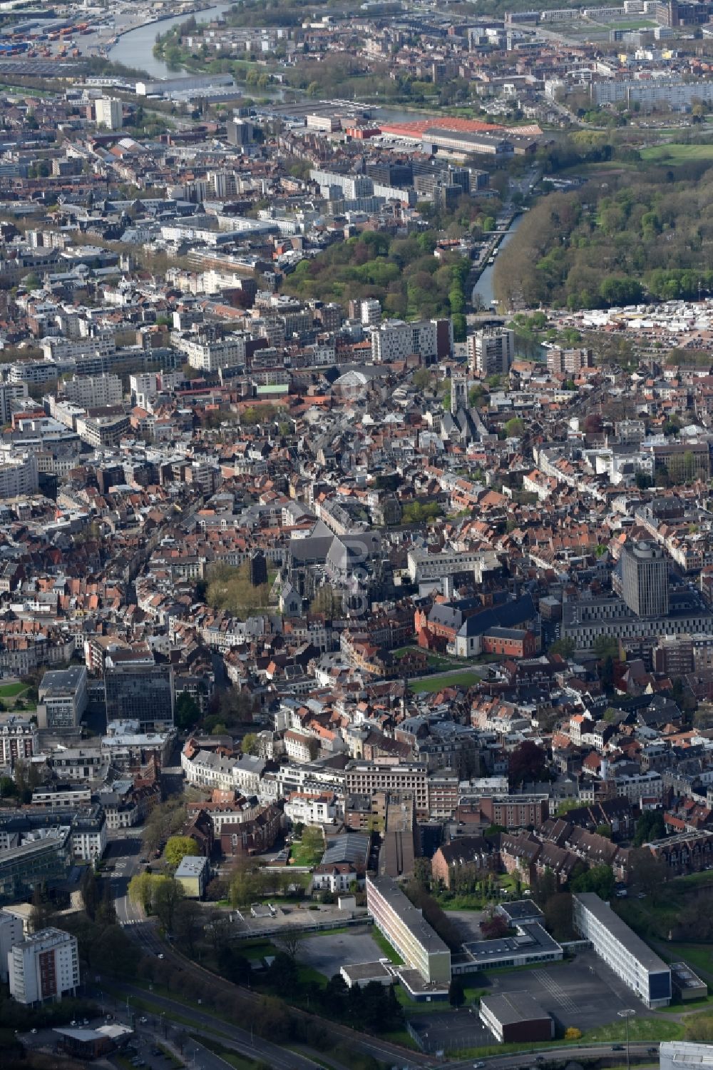 Luftaufnahme Lille - Stadtansicht vom Innenstadtbereich in Lille in Nord-Pas-de-Calais Picardie, Frankreich