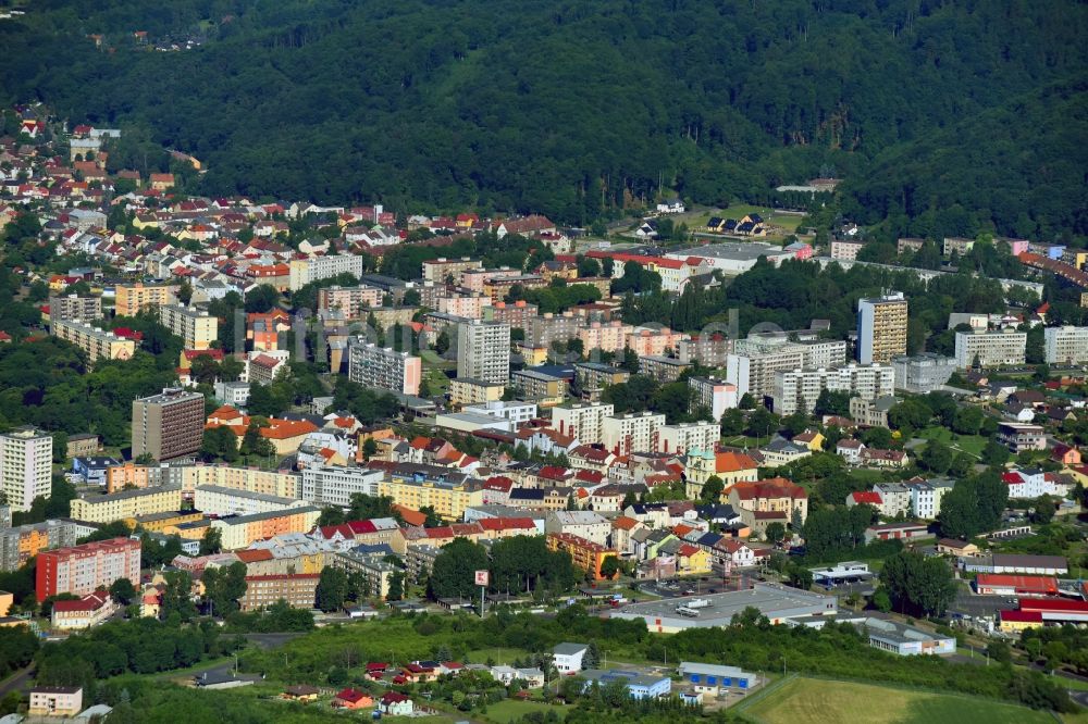 Luftaufnahme Litvínov - Leutensdorf - Stadtansicht vom Innenstadtbereich in Litvínov - Leutensdorf in Ustecky kraj - Aussiger Region, Tschechien