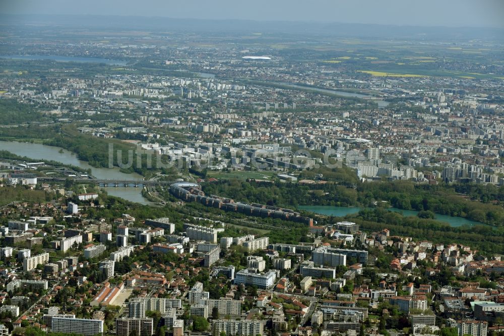 Luftbild Lyon - Stadtansicht vom Innenstadtbereich in Lyon in Auvergne Rhone-Alpes, Frankreich