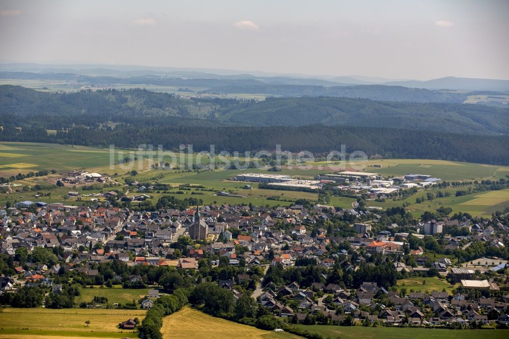 Luftaufnahme Medebach - Stadtansicht vom Innenstadtbereich in Medebach im Bundesland Nordrhein-Westfalen