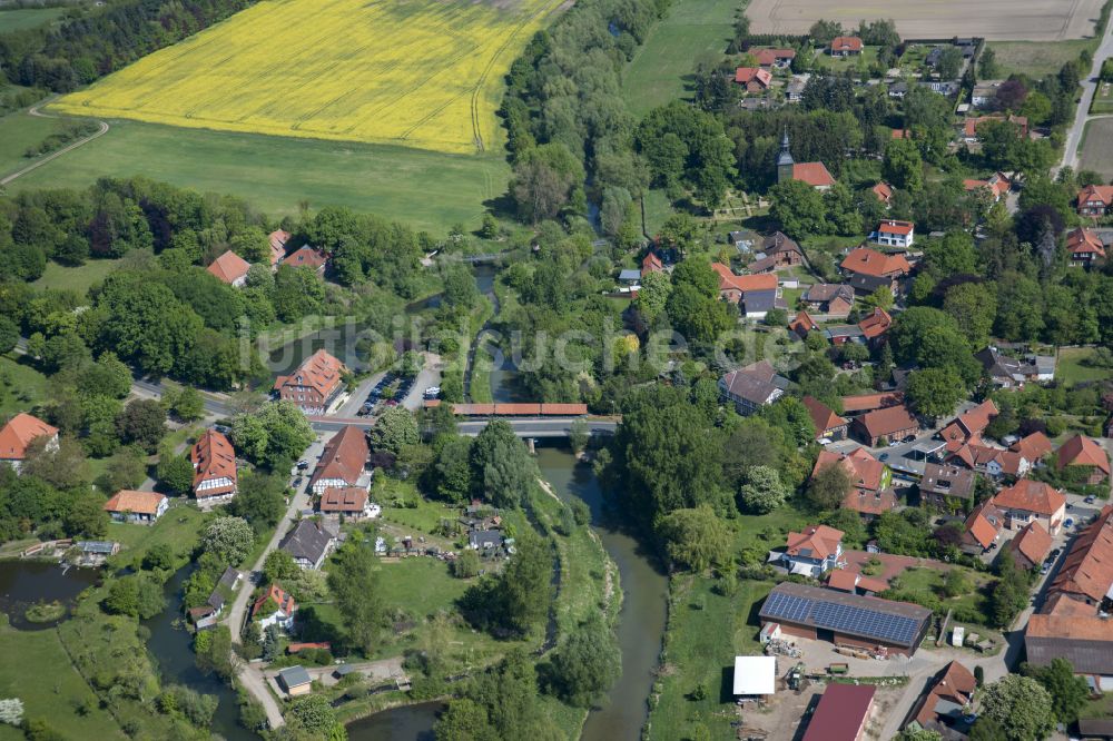 Meinersen aus der Vogelperspektive: Stadtansicht vom Innenstadtbereich in Meinersen im Bundesland Niedersachsen, Deutschland