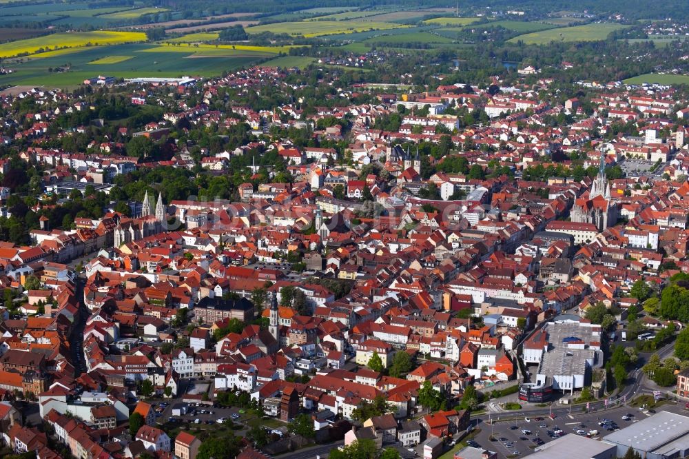 Mühlhausen aus der Vogelperspektive: Stadtansicht vom Innenstadtbereich in Mühlhausen im Bundesland Thüringen, Deutschland