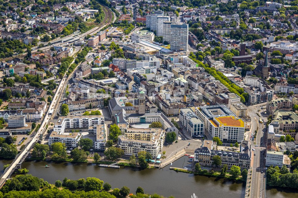 Luftaufnahme Mülheim an der Ruhr - Stadtansicht vom Innenstadtbereich in Mülheim an der Ruhr im Bundesland Nordrhein-Westfalen, Deutschland