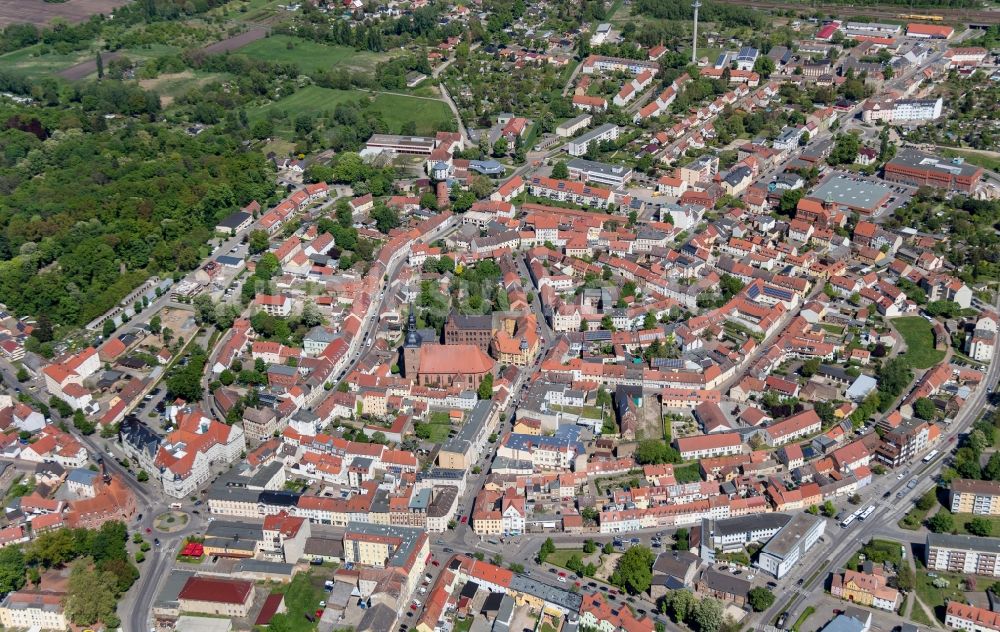 Luftaufnahme Nauen - Stadtansicht vom Innenstadtbereich in Nauen im Bundesland Brandenburg, Deutschland