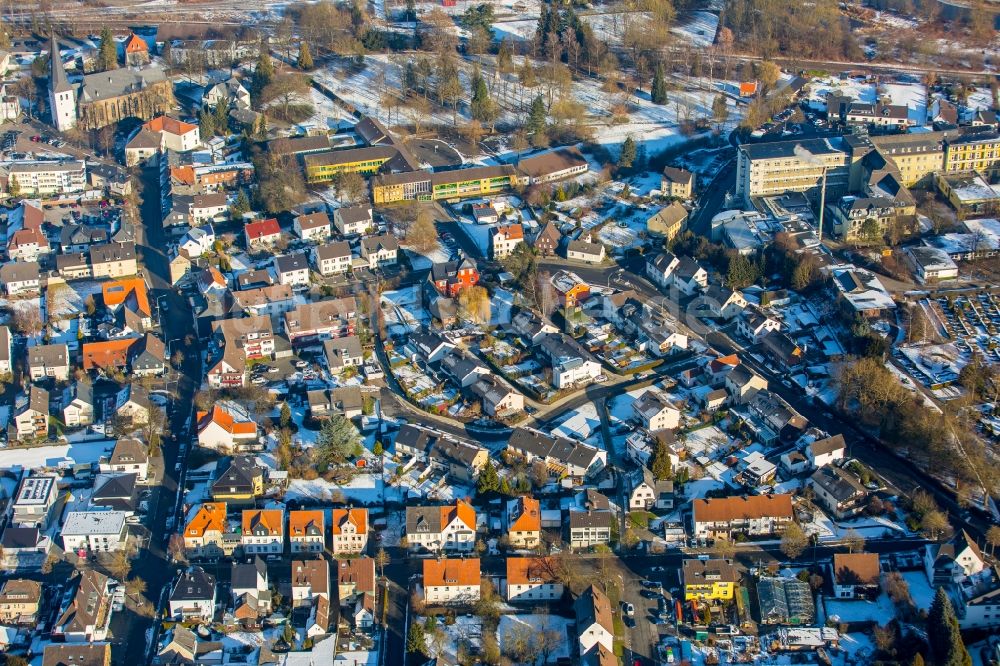 Luftaufnahme Neheim - Stadtansicht vom Innenstadtbereich in Neheim im Bundesland Nordrhein-Westfalen