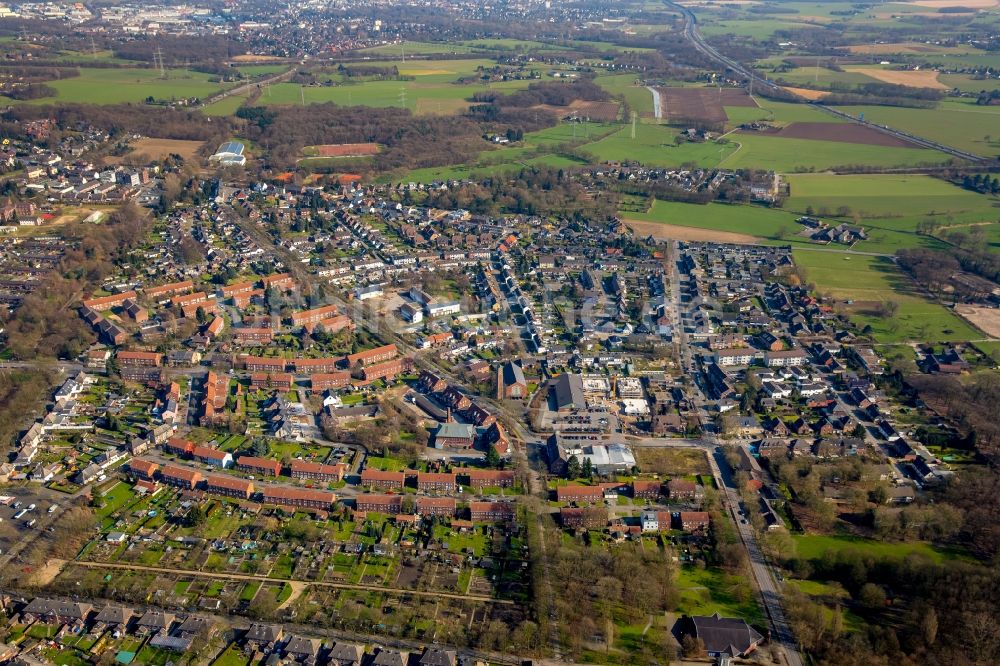 Luftaufnahme Neukirchen - Stadtansicht von Innenstadtbereich in Neukirchen-Vluyn im Bundesland Nordrhein-Westfalen