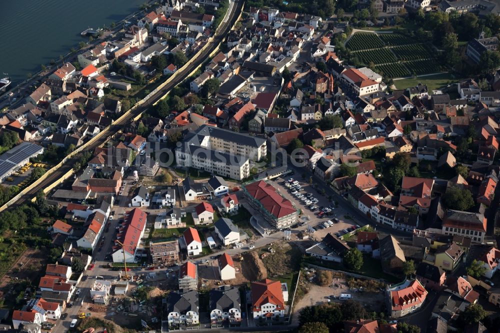 Nierstein von oben - Stadtansicht vom Innenstadtbereich in Nierstein im Bundesland Rheinland-Pfalz