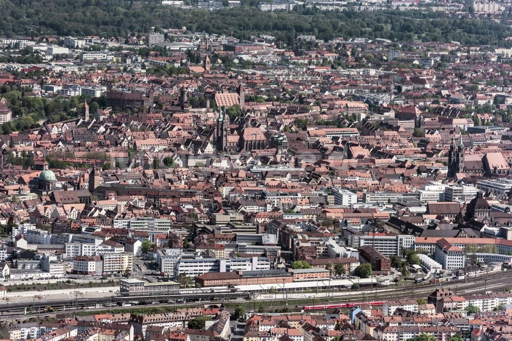 Luftbild Nürnberg - Stadtansicht vom Innenstadtbereich in Nürnberg im Bundesland Bayern, Deutschland