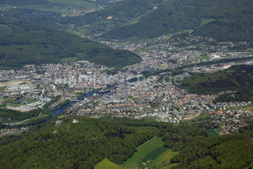 Olten aus der Vogelperspektive: Stadtansicht vom Innenstadtbereich in Olten in Solothurn, Schweiz