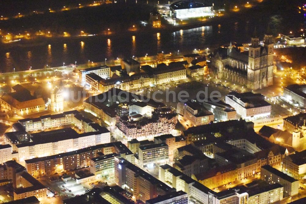 Magdeburg aus der Vogelperspektive: Stadtansicht vom Innenstadtbereich im Ortsteil Altstadt in Magdeburg im Bundesland Sachsen-Anhalt