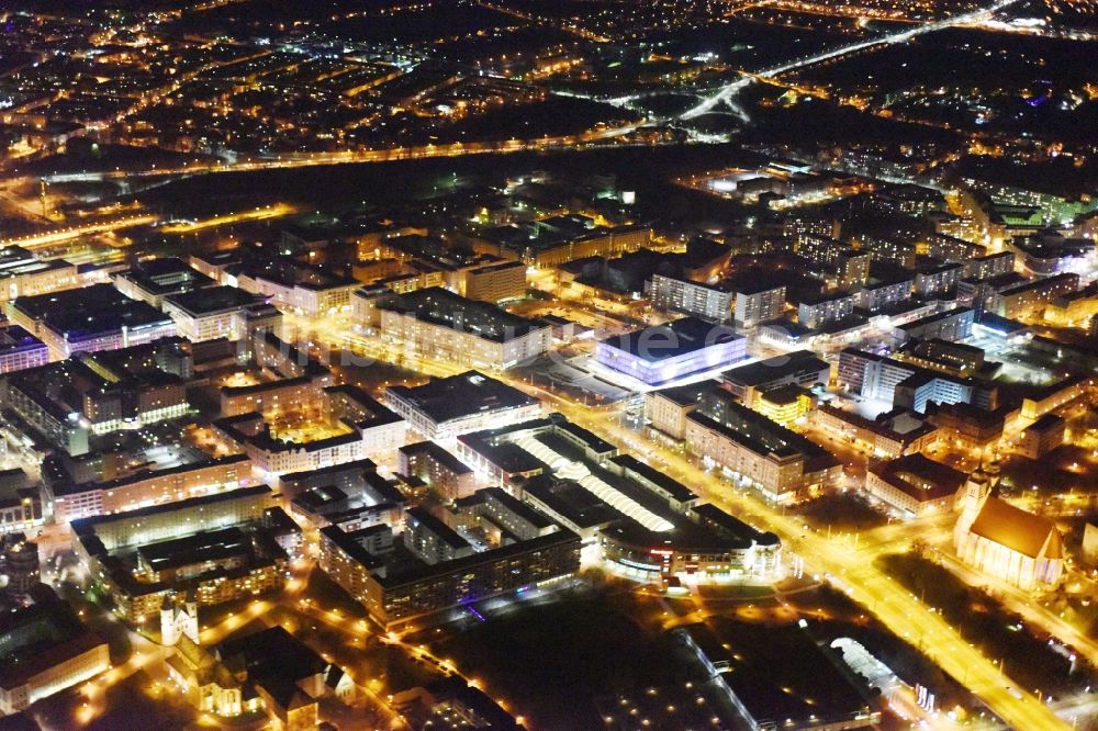 Magdeburg aus der Vogelperspektive: Stadtansicht vom Innenstadtbereich im Ortsteil Altstadt in Magdeburg im Bundesland Sachsen-Anhalt