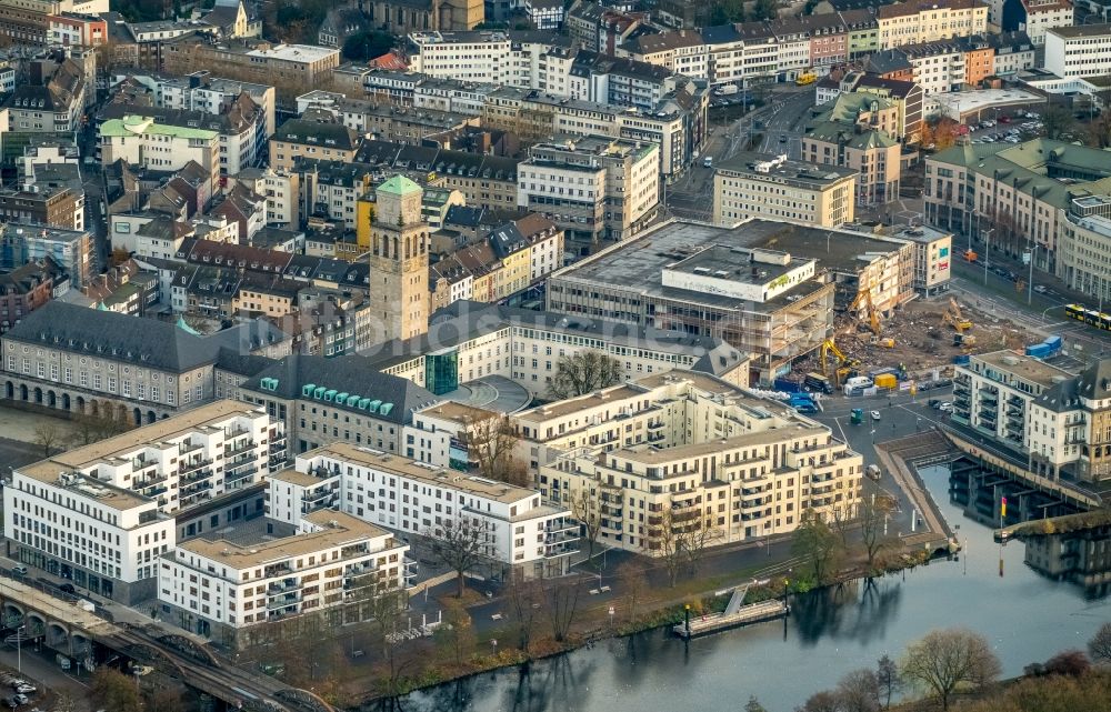 Mülheim an der Ruhr aus der Vogelperspektive: Stadtansicht vom Innenstadtbereich im Ortsteil Ruhr Metropolitan Area in Mülheim an der Ruhr im Bundesland Nordrhein-Westfalen