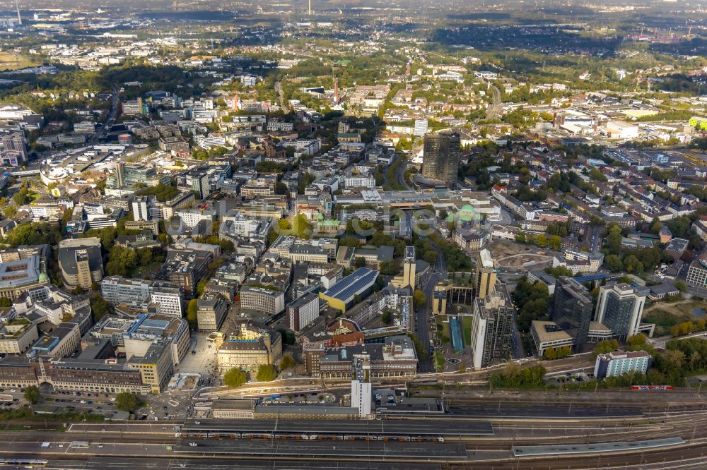 Essen von oben - Stadtansicht vom Innenstadtbereich im Ortsteil Stadtkern in Essen im Bundesland Nordrhein-Westfalen, Deutschland