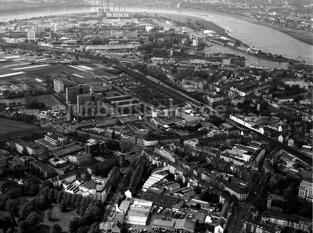 Düsseldorf aus der Vogelperspektive: Stadtansicht vom Innenstadtbereich im Ortsteil Unterbilk in Düsseldorf im Bundesland Nordrhein-Westfalen, Deutschland