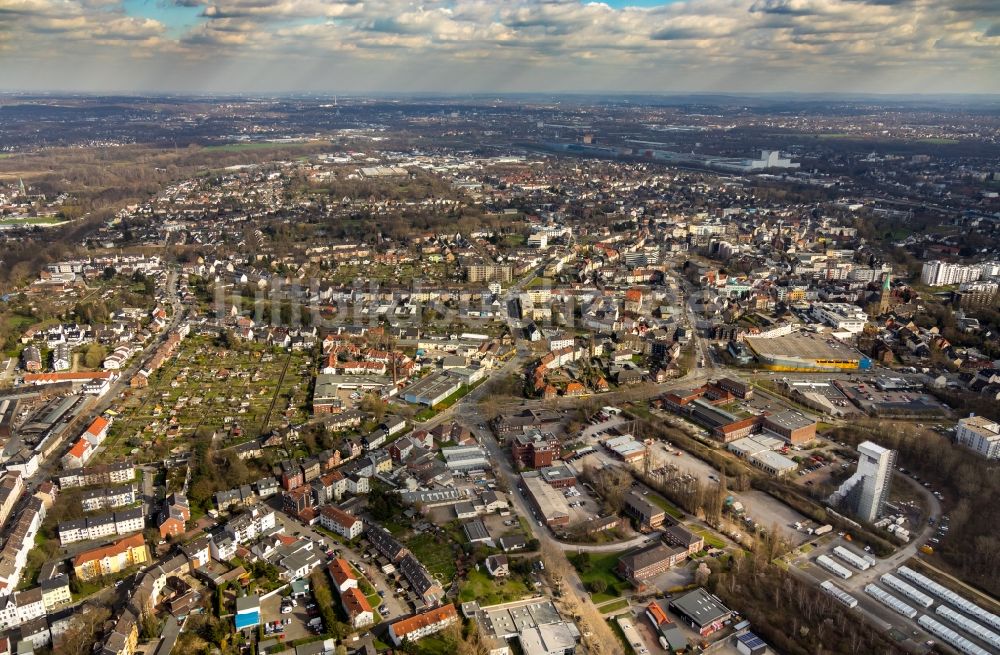 Bochum von oben - Stadtansicht vom Innenstadtbereich im Ortsteil Wattenscheid in Bochum im Bundesland Nordrhein-Westfalen, Deutschland