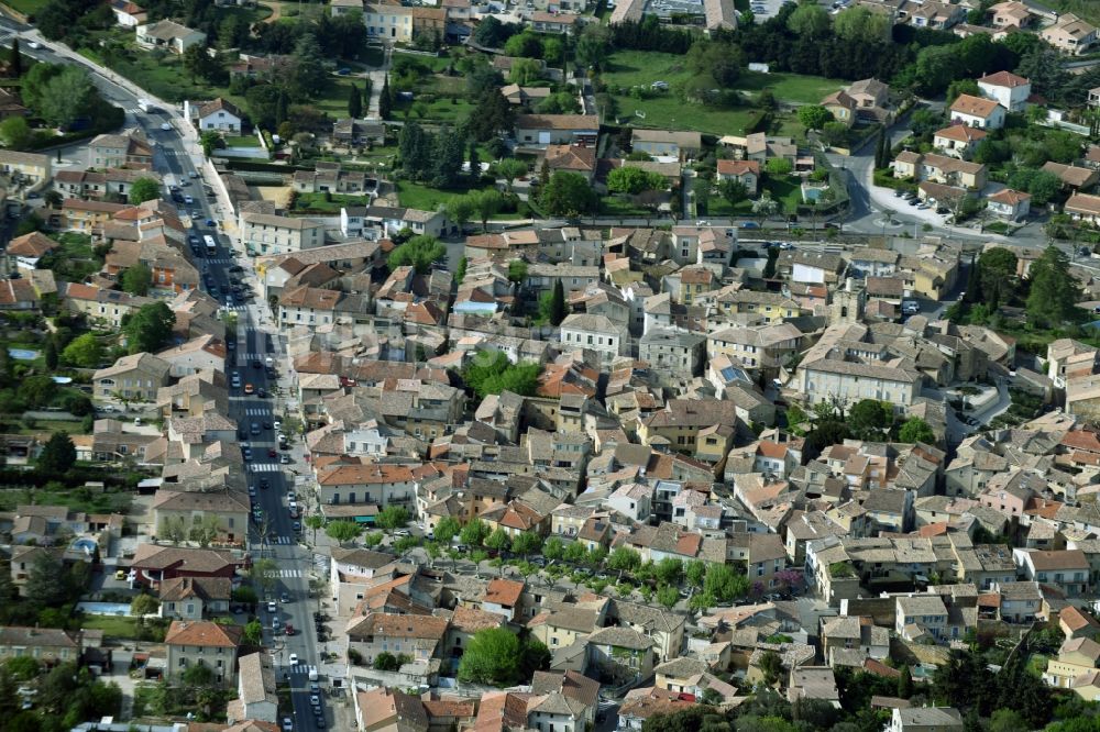 Luftbild Piolenc - Stadtansicht vom Innenstadtbereich in Piolenc in Provence-Alpes-Cote d'Azur, Frankreich