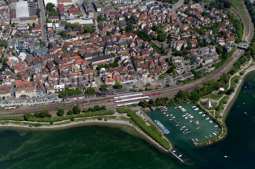 Luftaufnahme Radolfzell am Bodensee - Stadtansicht vom Innenstadtbereich in Radolfzell am Bodensee im Bundesland Baden-Württemberg, Deutschland