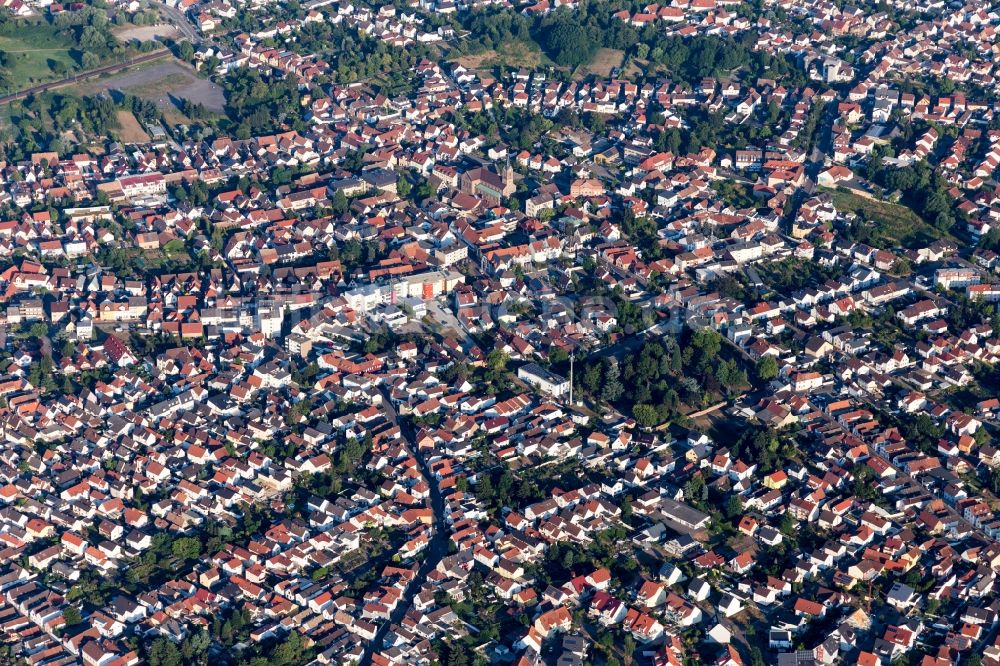 Luftbild Schifferstadt - Stadtansicht vom Innenstadtbereich in Schifferstadt im Bundesland Rheinland-Pfalz, Deutschland