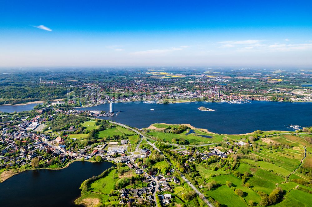 Schleswig von oben - Stadtansicht vom Innenstadtbereich in Schleswig im Bundesland Schleswig-Holstein