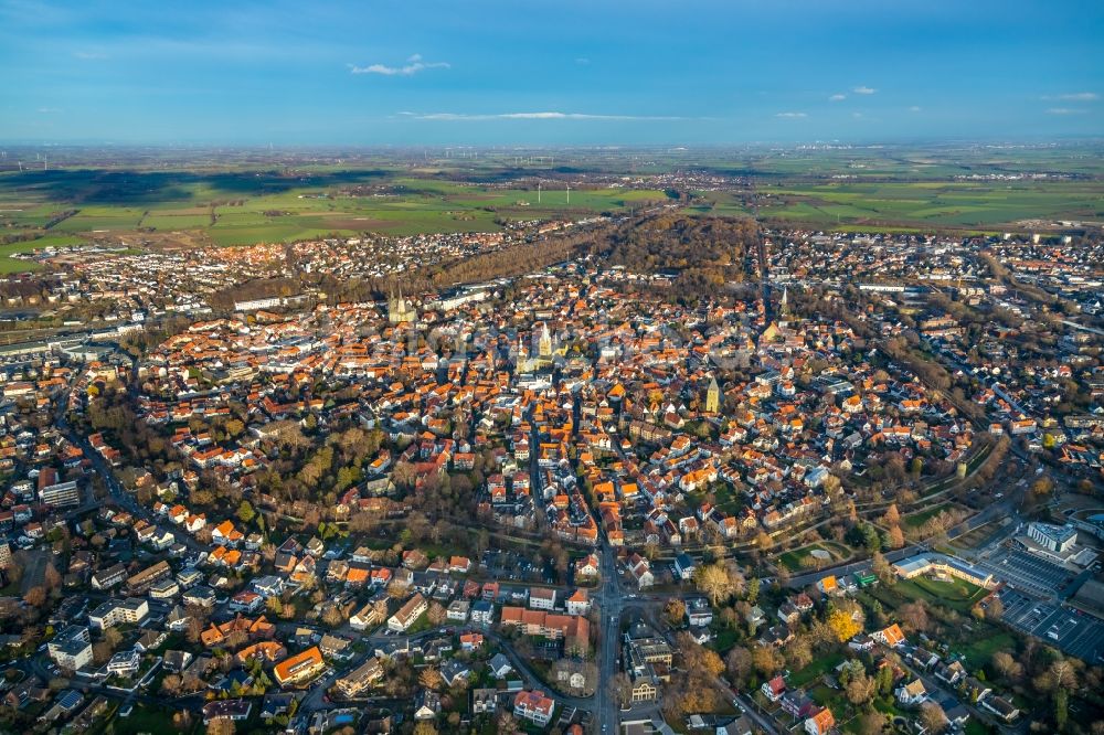 Soest aus der Vogelperspektive: Stadtansicht vom Innenstadtbereich in Soest im Bundesland Nordrhein-Westfalen, Deutschland