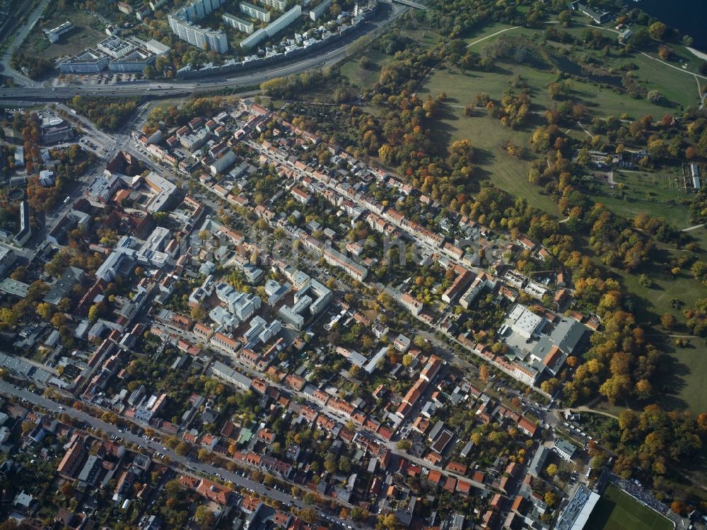 Luftbild Potsdam - Stadtansicht vom Innenstadtbereich an der Straße Alt Nowawes im Stadtteil Babelsberg in Potsdam im Bundesland Brandenburg