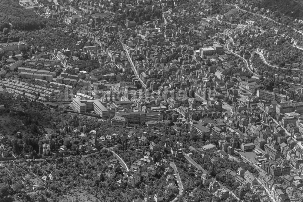 Luftaufnahme Stuttgart - Stadtansicht vom Innenstadtbereich in Stuttgart im Bundesland Baden-Württemberg, Deutschland