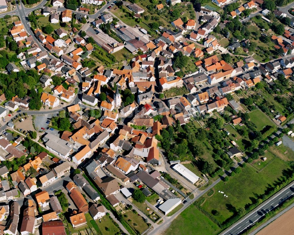 Wersau von oben - Stadtansicht vom Innenstadtbereich in Wersau im Bundesland Hessen, Deutschland