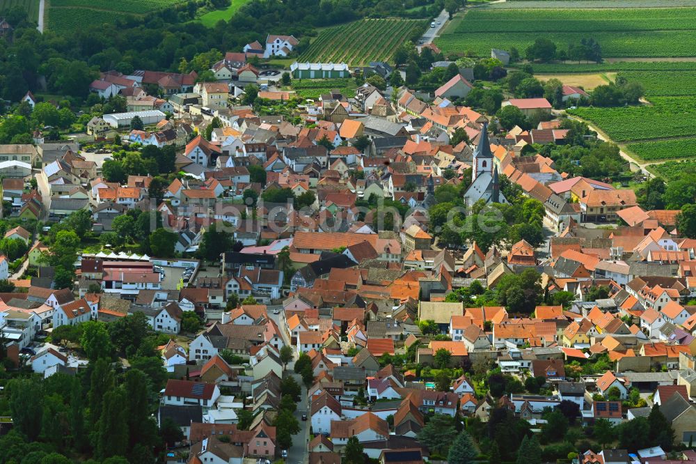 Westhofen aus der Vogelperspektive: Stadtansicht vom Innenstadtbereich in Westhofen im Bundesland Rheinland-Pfalz, Deutschland