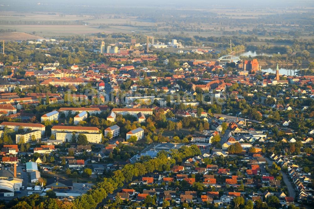 Luftaufnahme Wittenberge - Stadtansicht vom Innenstadtbereich in Wittenberge im Bundesland Brandenburg, Deutschland