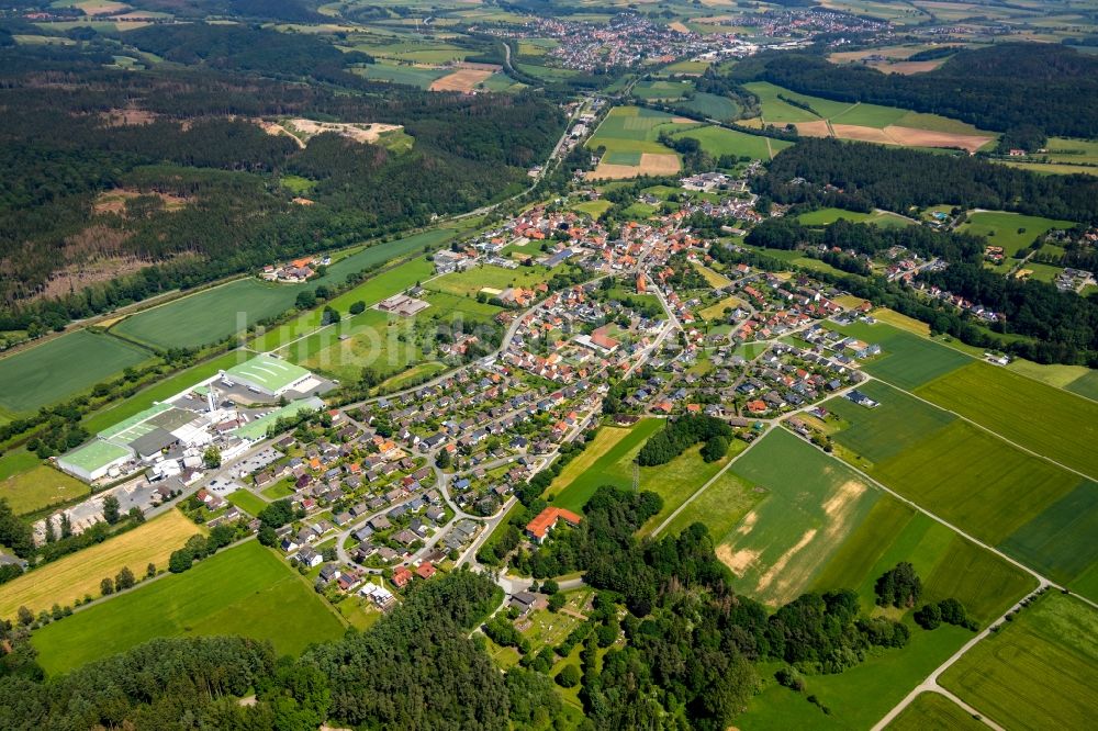 Wrexen aus der Vogelperspektive: Stadtansicht vom Innenstadtbereich in Wrexen im Bundesland Hessen, Deutschland