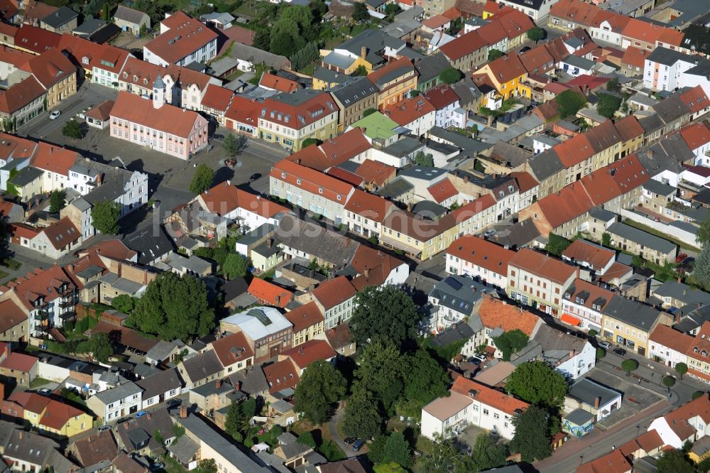 Zehdenick von oben - Stadtansicht vom Innenstadtbereich in Zehdenick im Bundesland Brandenburg