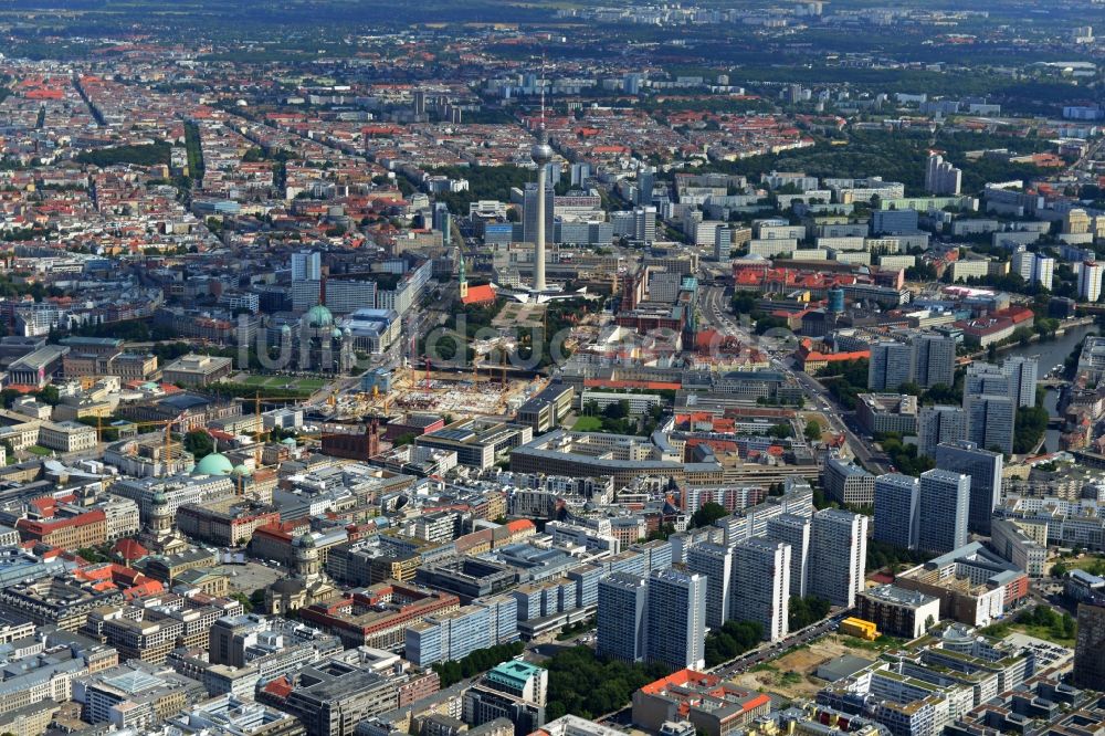 Berlin Mitte von oben - Stadtansicht Innenstadtbereich im Zentrum Ost in Berlin Mitte