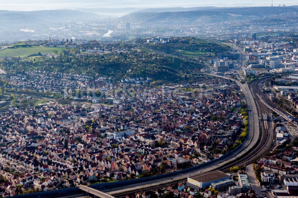 Luftbild Zuffenhausen - Stadtansicht vom Innenstadtbereich in Zuffenhausen im Bundesland Baden-Württemberg, Deutschland