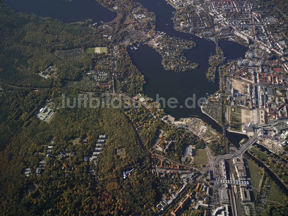 Luftaufnahme Potsdam - Stadtansicht vom Innenstadtbereich zwischen Havel, Hauptbahnhof Templiner Vorstadt in Potsdam im Bundesland Brandenburg