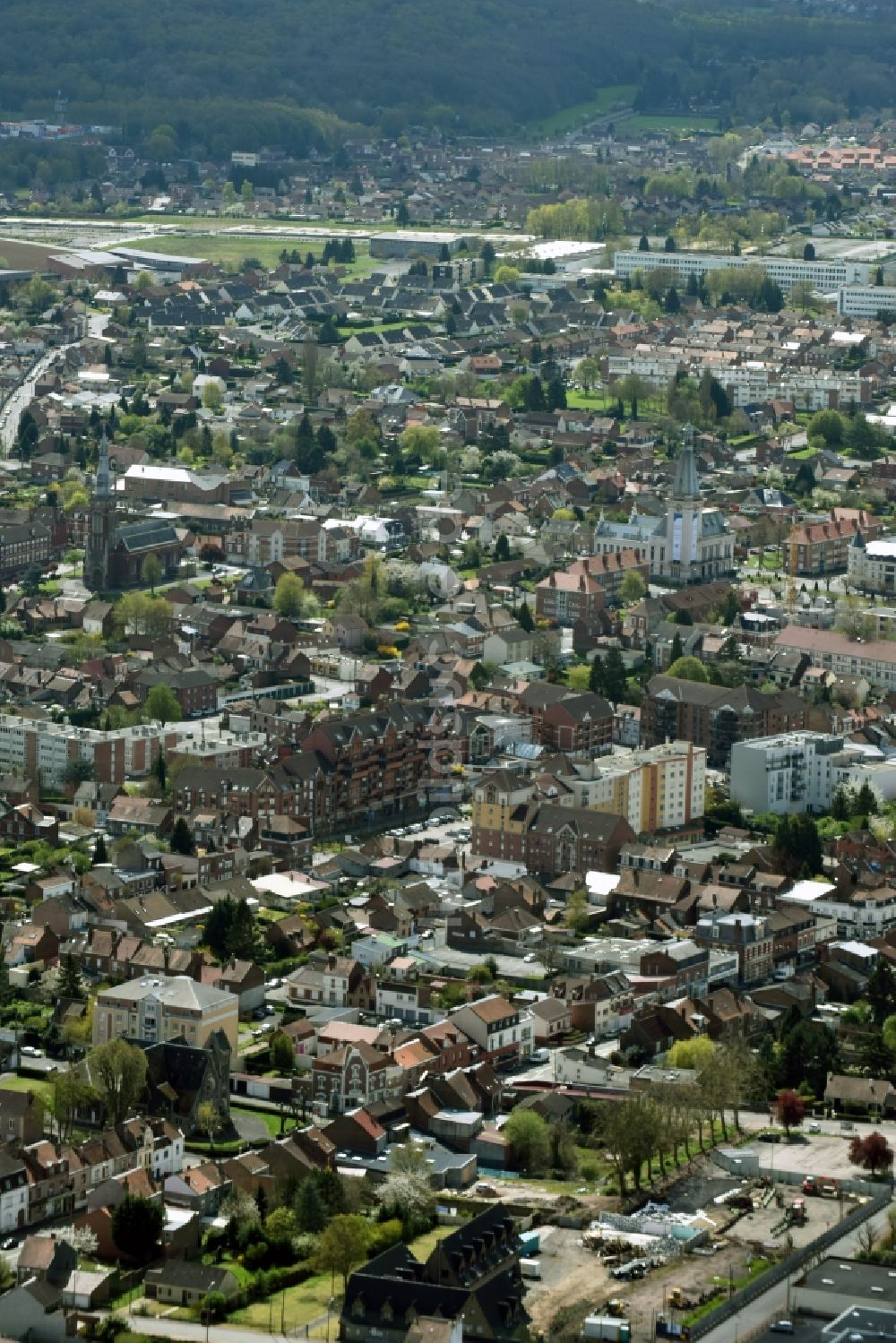 Lievin von oben - Stadtansicht des Innenstadtbereiches mit der Altstadt von Lievin in Nord-Pas-de-Calais Picardie, Frankreich