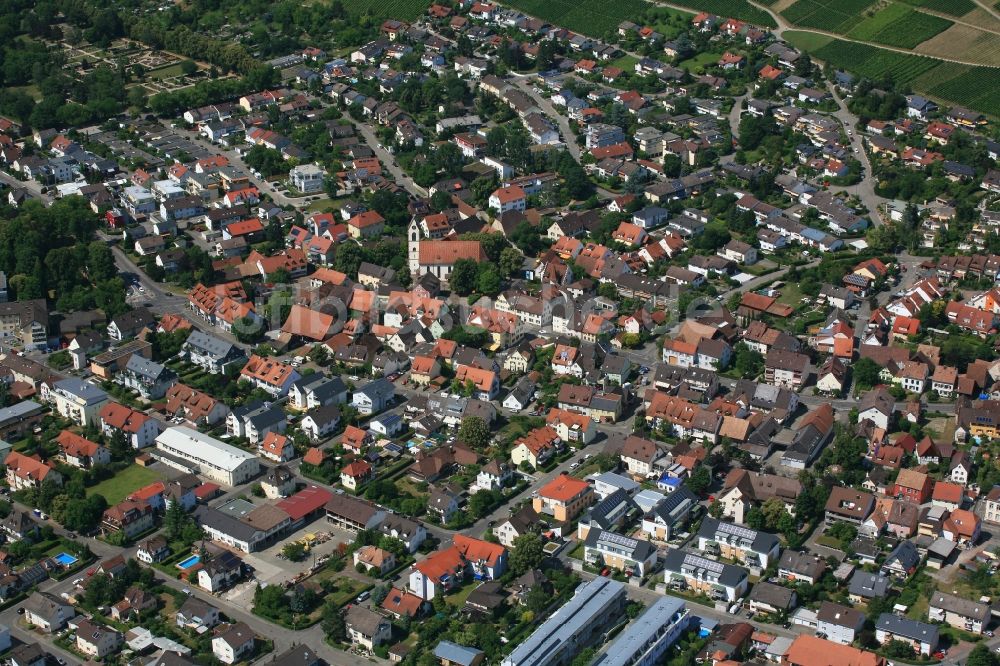 Weil am Rhein von oben - Stadtansicht des Innenstadtbereiches Altweil in Weil am Rhein im Bundesland Baden-Württemberg, Deutschland