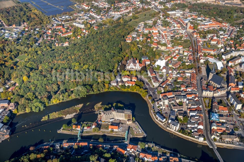 Luftaufnahme Bernburg (Saale) - Stadtansicht des Innenstadtbereiches in Bernburg (Saale) im Bundesland Sachsen-Anhalt, Deutschland