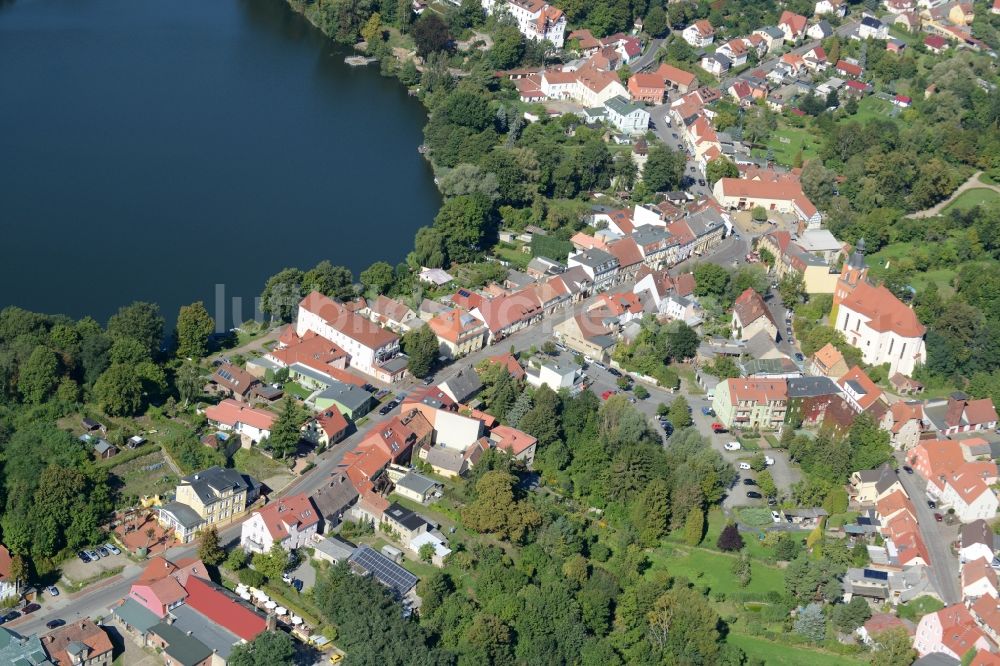 Buckow (Märkische Schweiz) von oben - Stadtansicht des Innenstadtbereiches von Buckow (Märkische Schweiz) im Bundesland Brandenburg