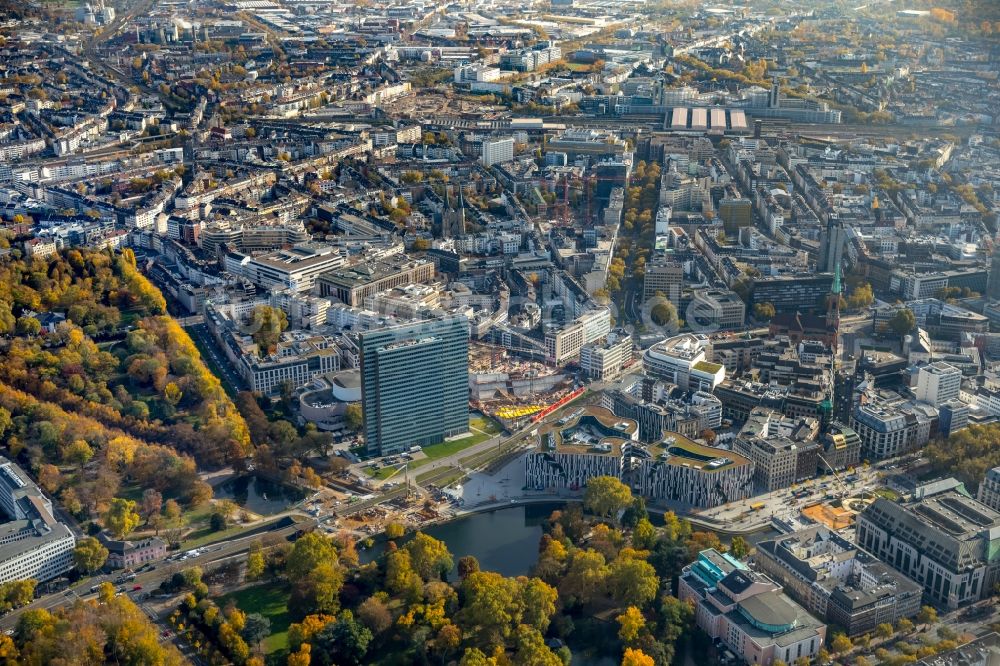 Düsseldorf von oben - Stadtansicht des Innenstadtbereiches in Düsseldorf im Bundesland Nordrhein-Westfalen, Deutschland