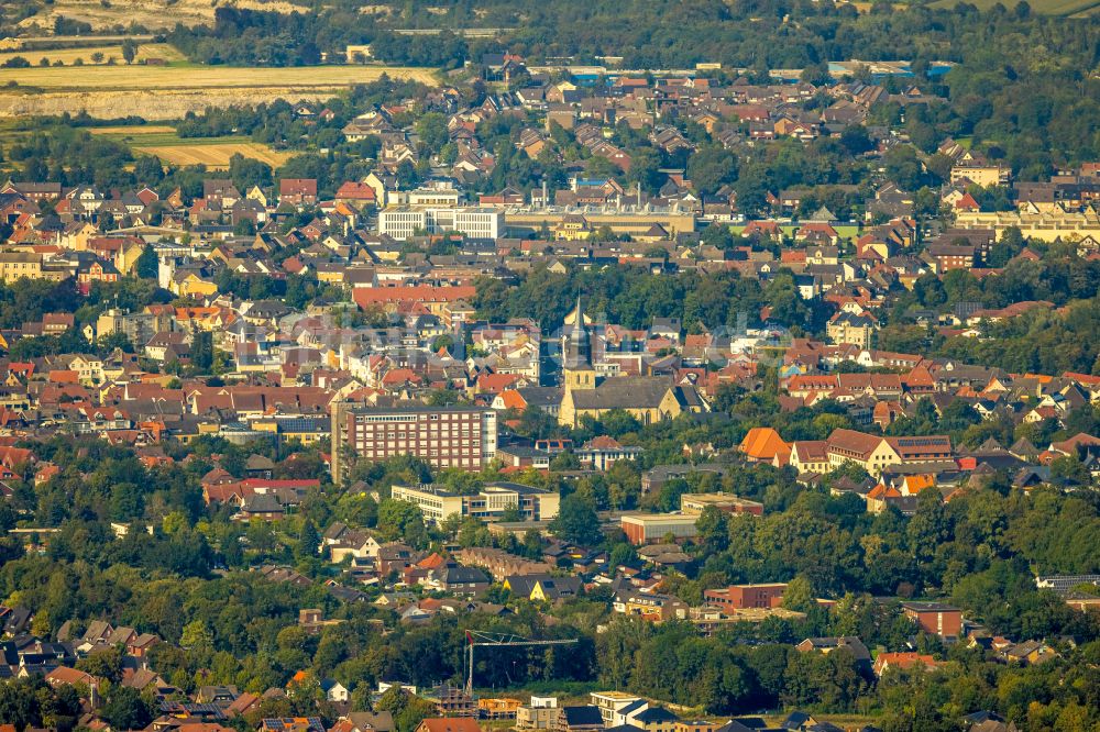 Luftbild Beckum - Stadtansicht des Innenstadtbereiches mit dem St. Elisabeth-Hospital in Beckum im Bundesland Nordrhein-Westfalen, Deutschland