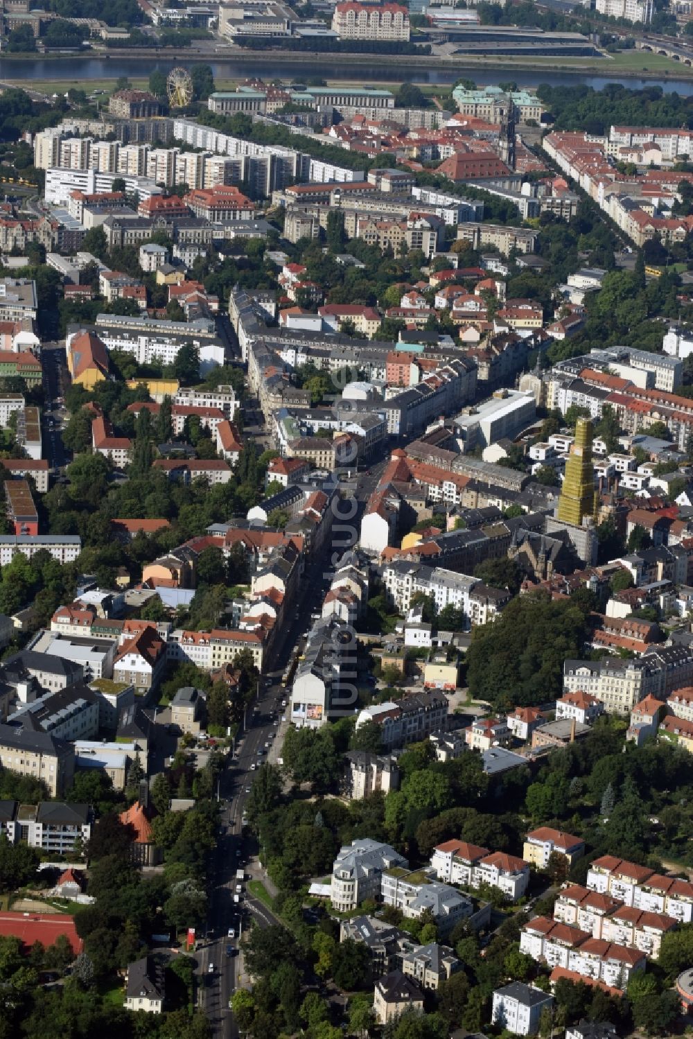 Luftaufnahme Dresden - Stadtansicht des Innenstadtbereiches entlang der Bautzner Straße in Dresden im Bundesland Sachsen