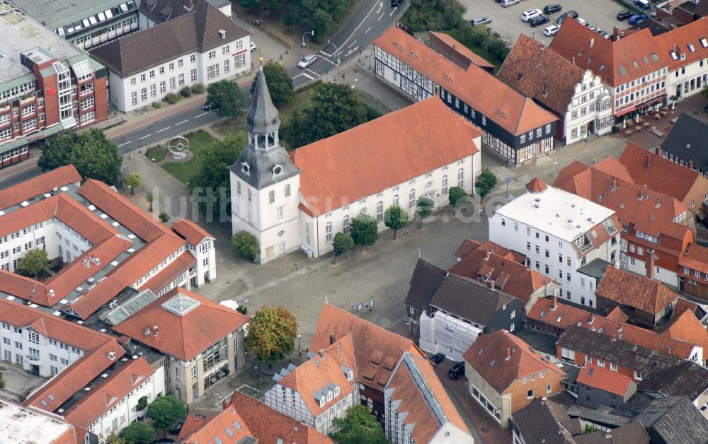 Gifhorn von oben - Stadtansicht des Innenstadtbereiches in Gifhorn im Bundesland Niedersachsen, Deutschland