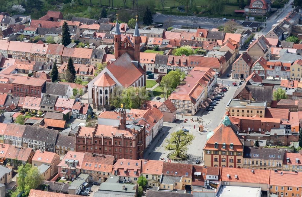 Luftaufnahme Kyritz - Stadtansicht des Innenstadtbereiches in Kyritz im Bundesland Brandenburg